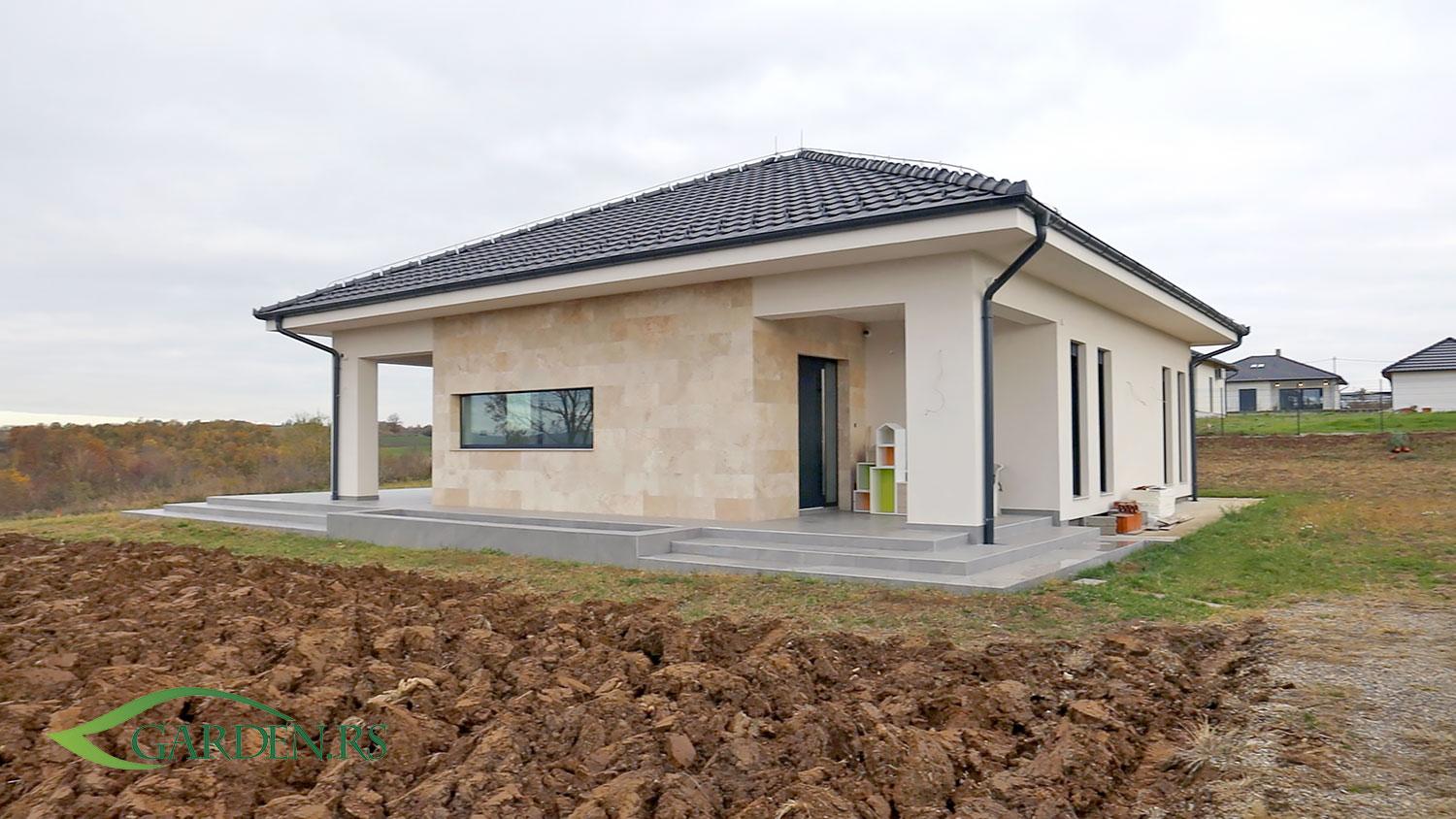 Od placa na vetrometini do ušuškanog dvorišta